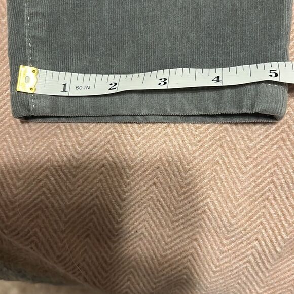 TOMMY Hilfiger Women’s Corduroy Pant - Picture 4 of 10